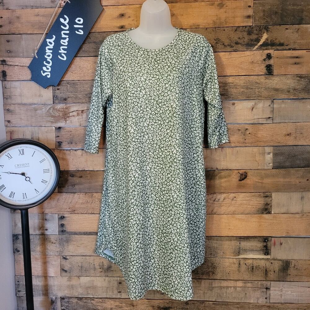 Tickled Teal women's green floral pull over midi causal dress size large